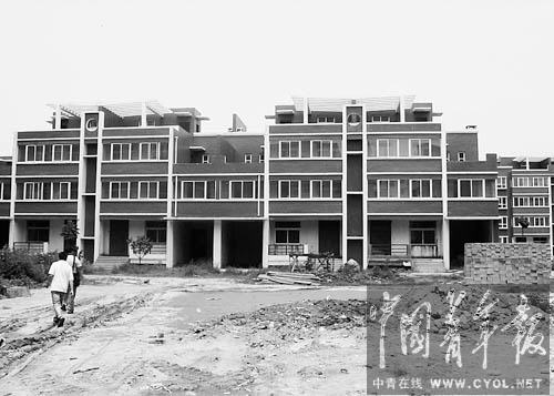 郑州经适房土地建别墅调查:村民维权2年未果