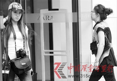 �������գ�ZARA��װ�ֱ��س����ϸ�ͼΪZARA����������ߡ�